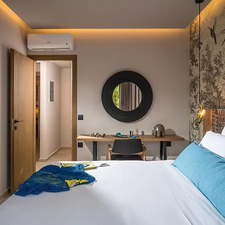 Hotel Grace Collection